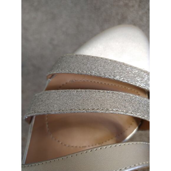 Naturalizer Women's Taimi Strappy Heeled Slingback Sandals Sparkly Silver 9M - Picture 9 of 11